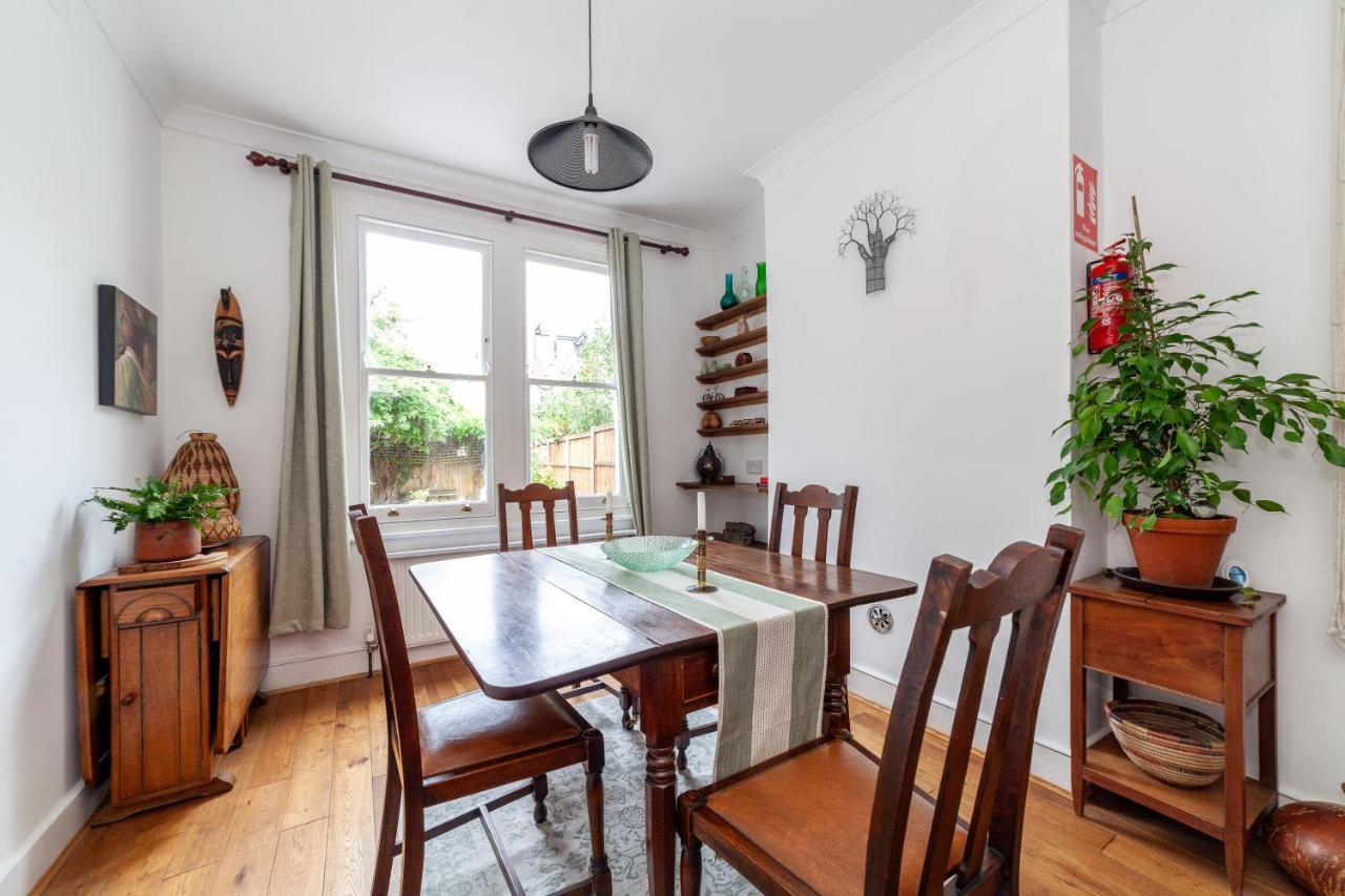 Charming Terraced 3br House, 5 Min Hither St London