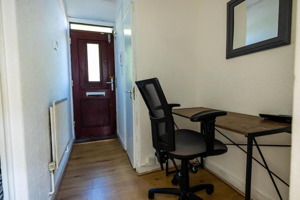 Pristine 3 Beds Hackney E9 Apartment