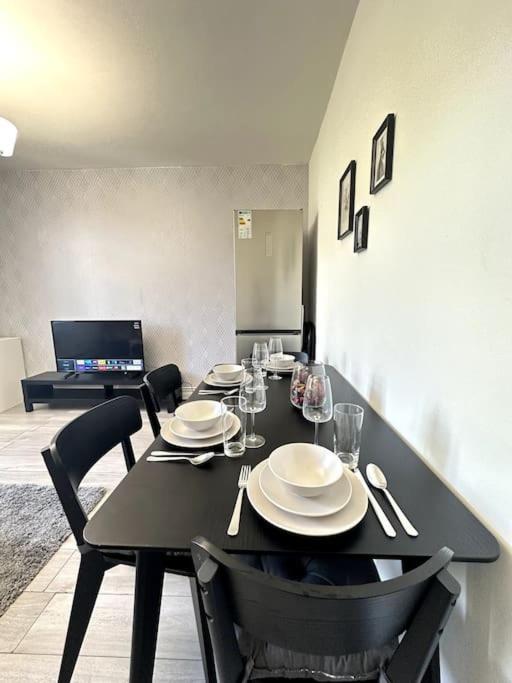 Stunning 2-bed Near London. * London