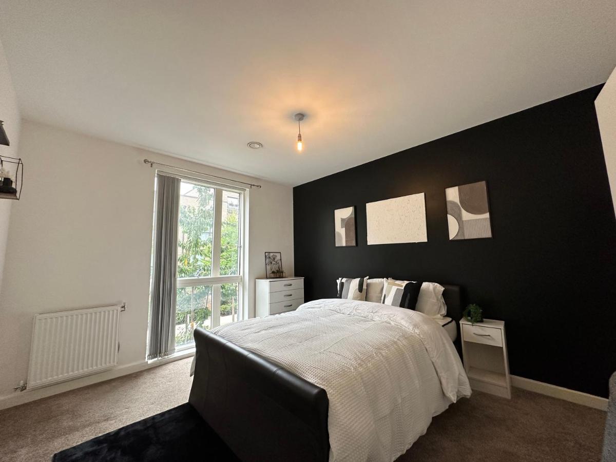 Homestay Deluxe Spacious Near Bridge! London