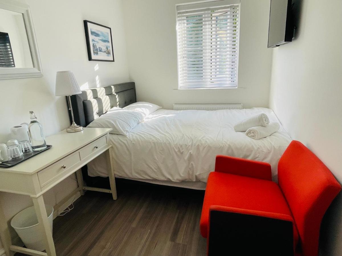 Riverside Deluxe Double E14 * Londres
