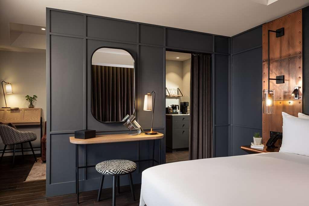 The Gantry Curio Collection By Hilton 4*