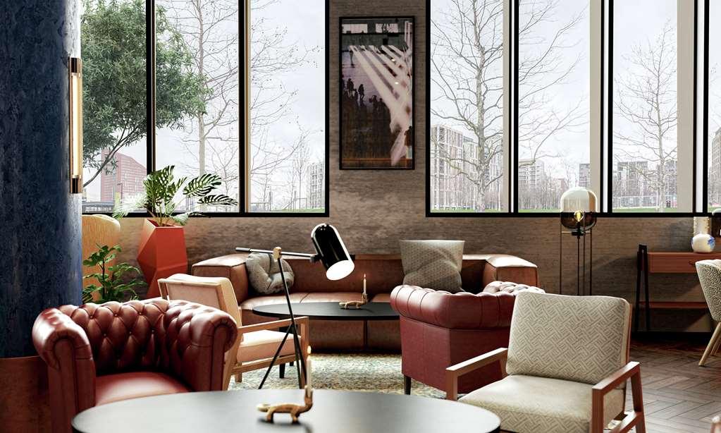 The Gantry Curio Collection By Hilton