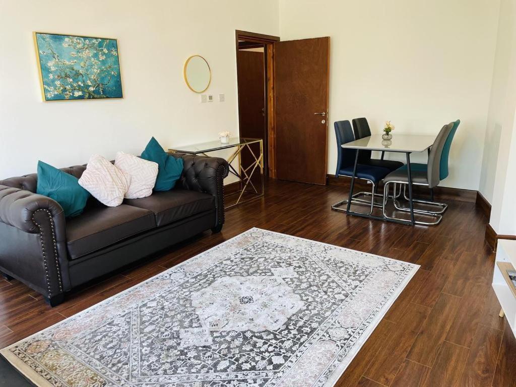 Bow Apartment *