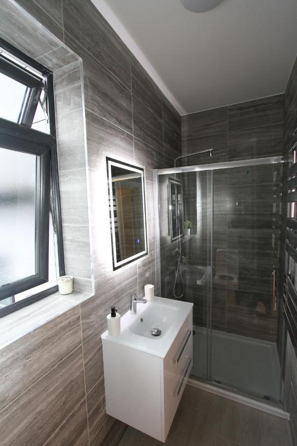 Apartment Luxury Flat In