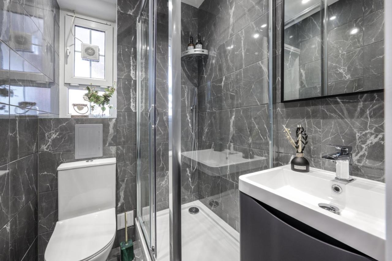 Cosy 4-bedroom Next To Borough Apartamento Londres