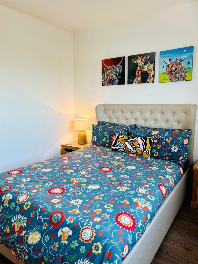 Skylineviews 2 Bed 2 Bath Flat Near Canary Wharf, O2 & Excel
