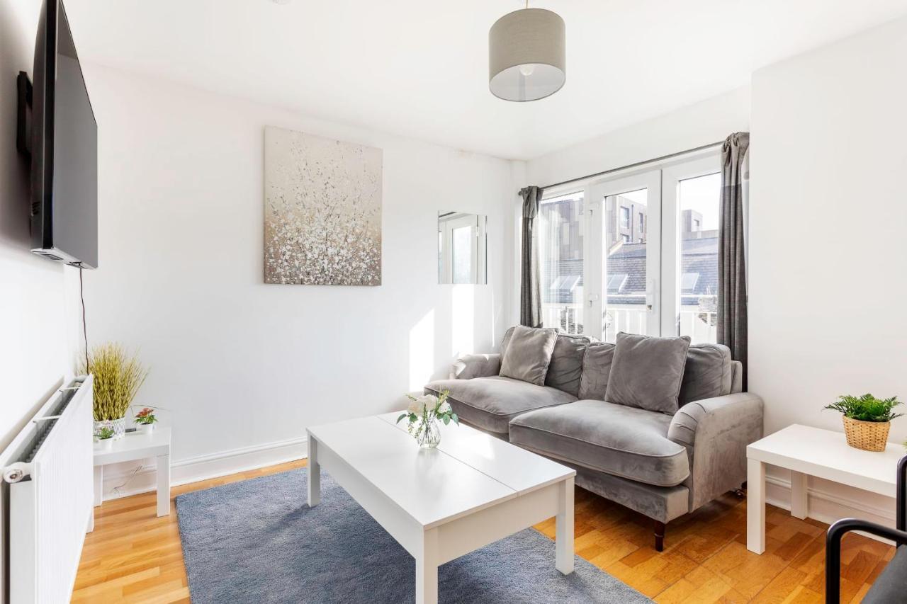 Modern Near Apartment London