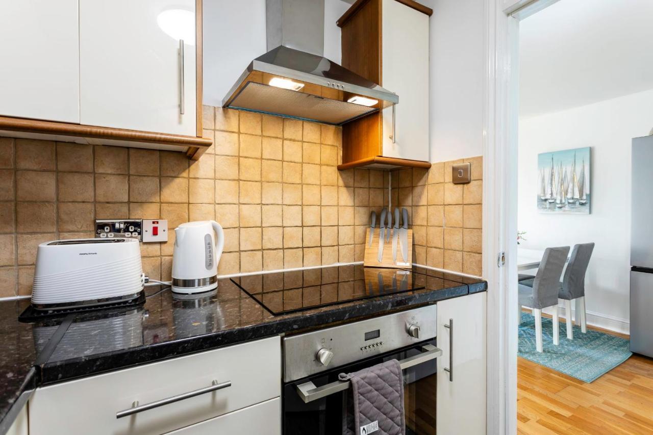 Modern Near Apartment