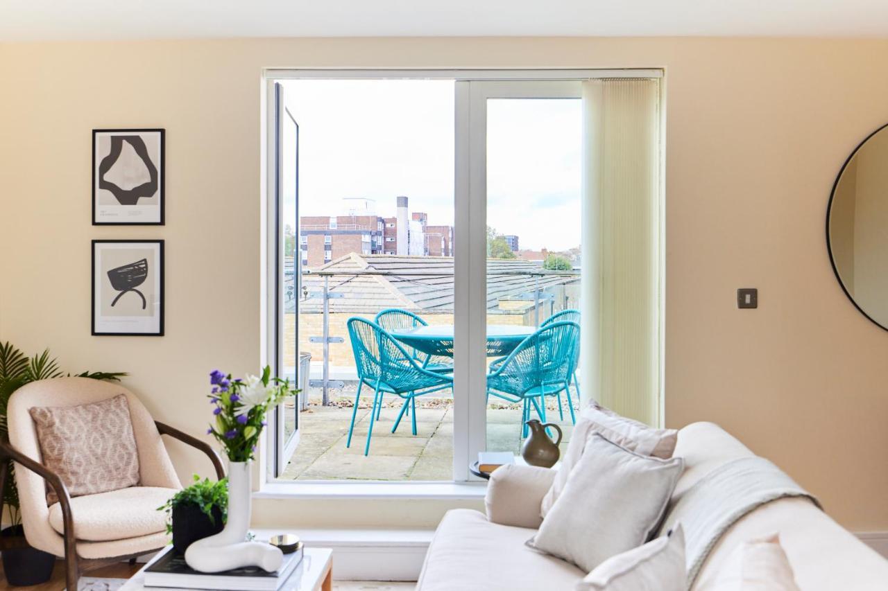 The Weavers Field Place - Classy 3bdr Flat With Terrace Apartamento