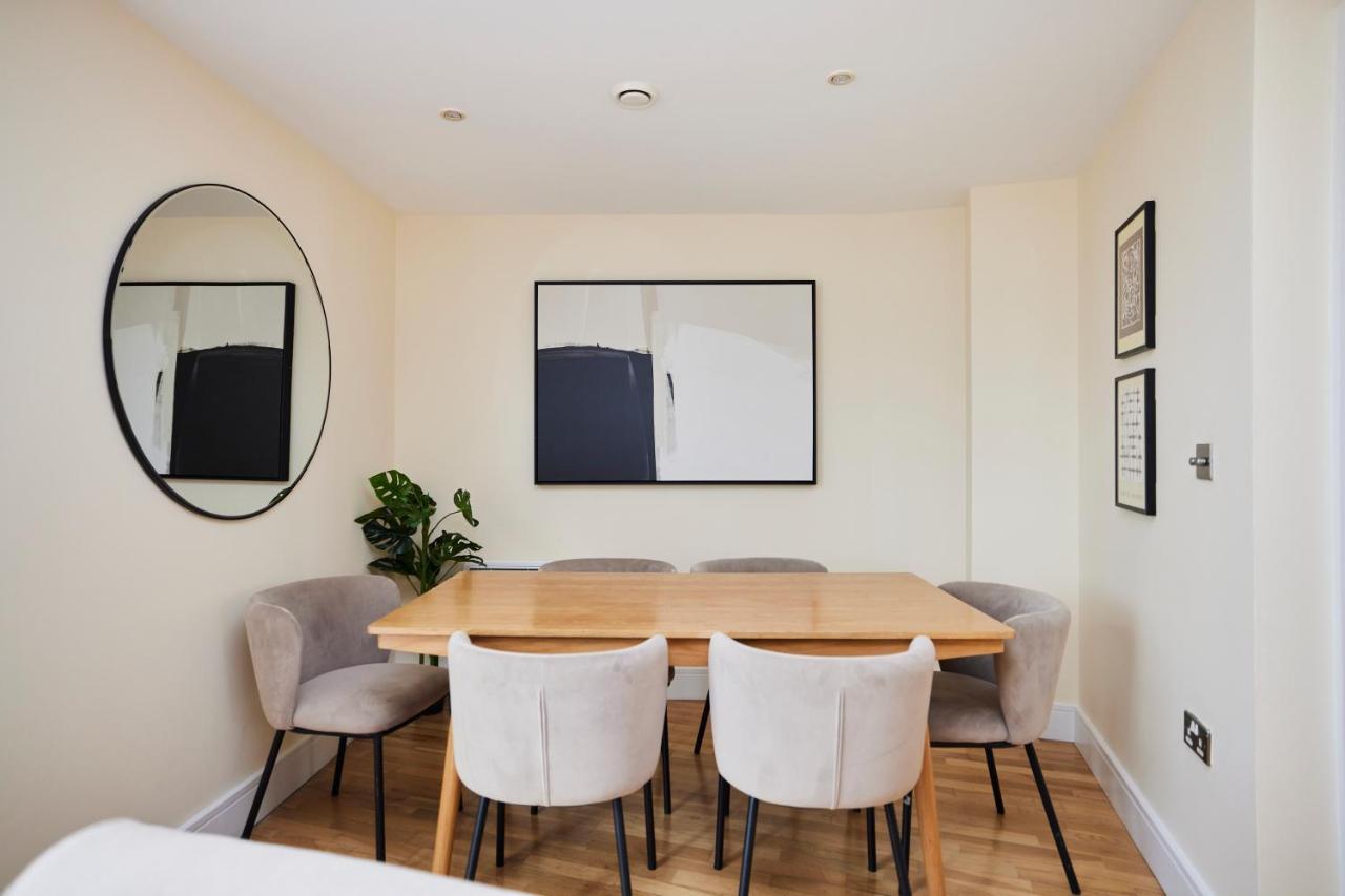 The Weavers Field Place - Classy 3bdr Flat With Terrace Apartamento