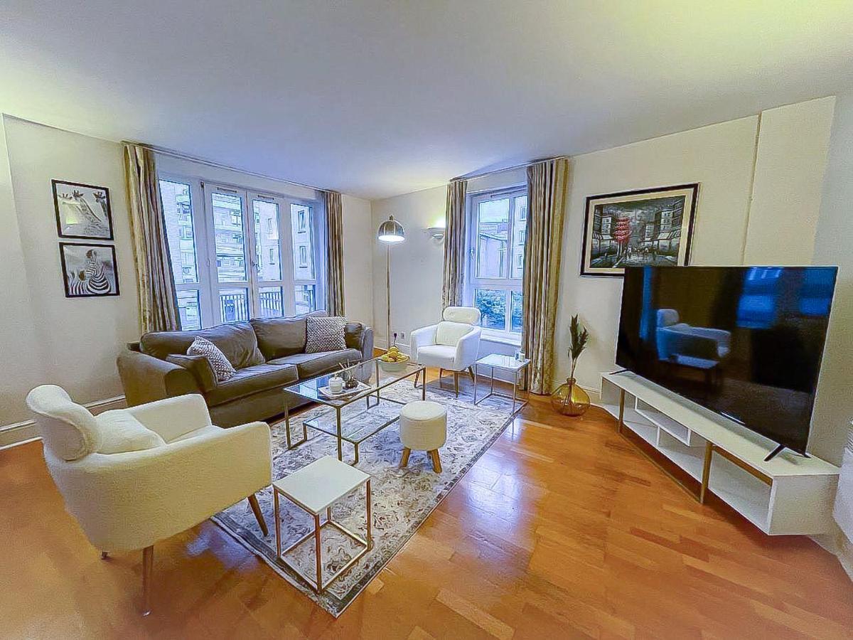 Apartamento Luxury 2 Bedroom In Central At Affordable Rates