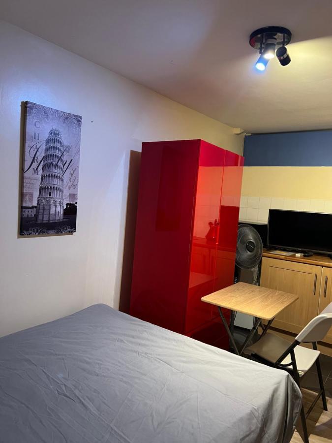 Oxborne Uk - Seaton London