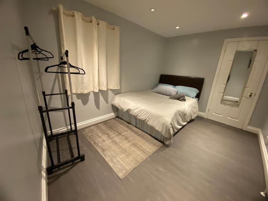 Spacious 2 Bedroom Flat * Londres
