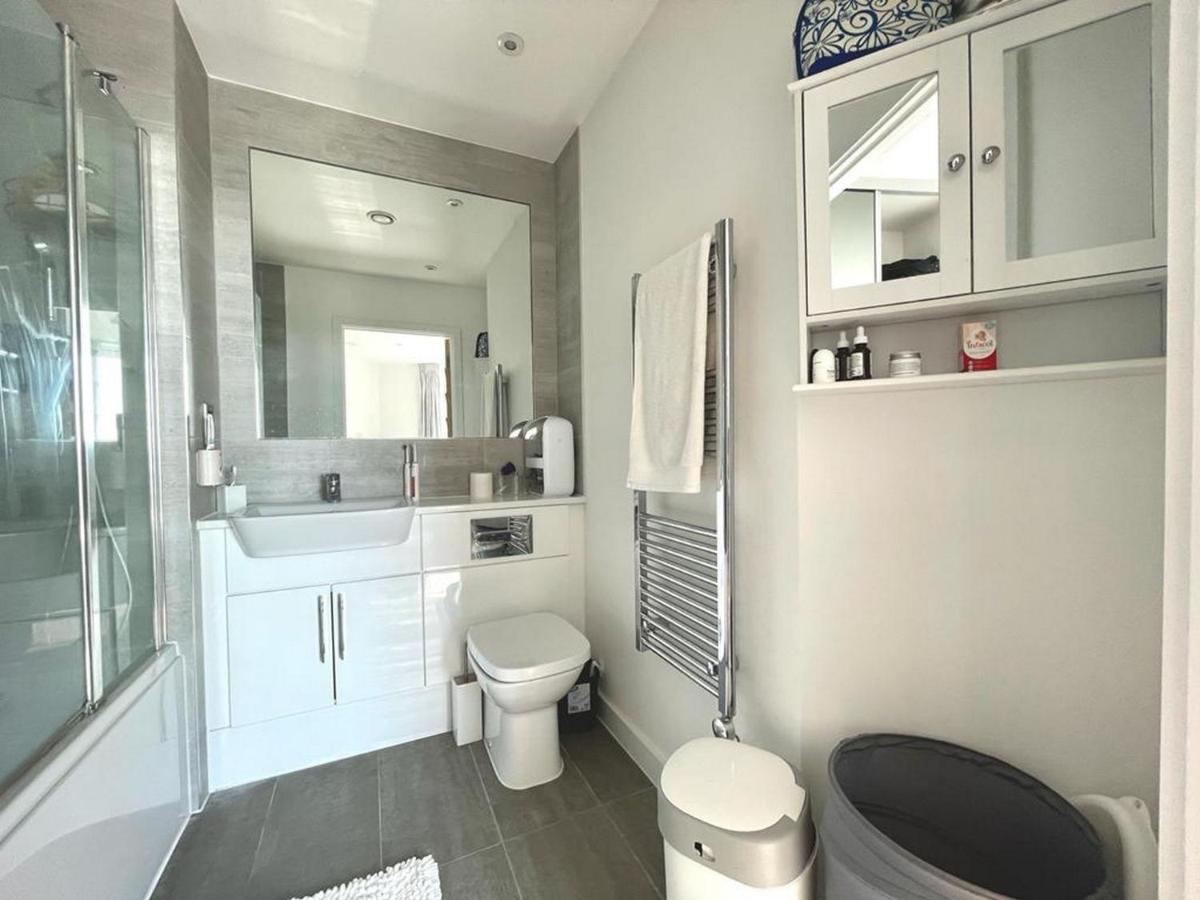 Apartamento Stylish 1-bedroom With Stunning Views *