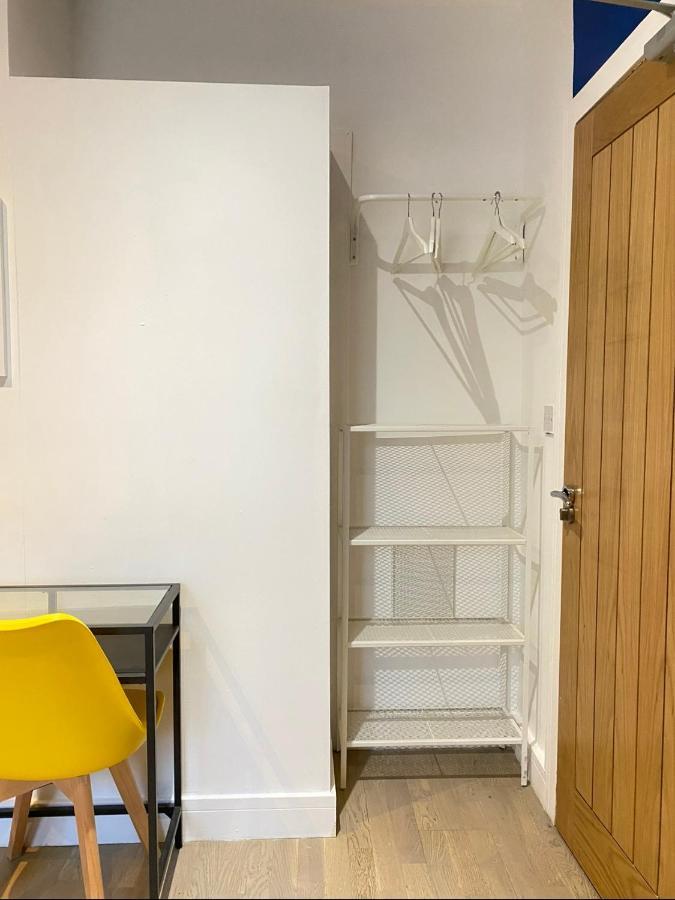En-suite Near Stratford In A Londres