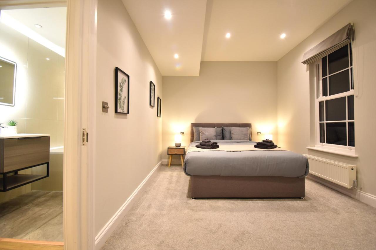 Apartment Stunning 3 Bed London