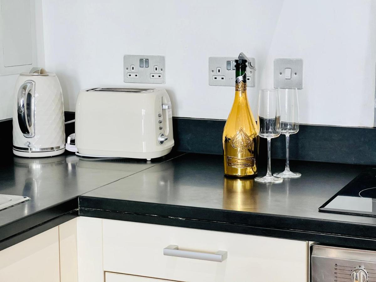 Appartement Modern Canary Studio- Wifi Londen