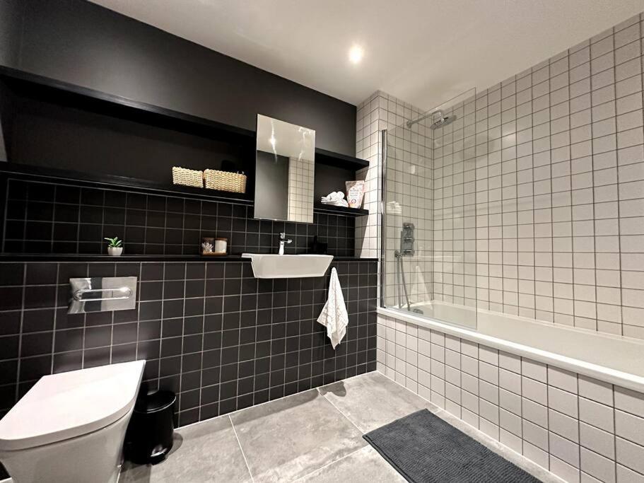 Glitz And Luxury Apartamento