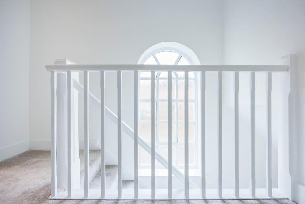 Stylish 3-bed East Contractors Parking Sleeps 5 Near Excel Сasa de vacaciones