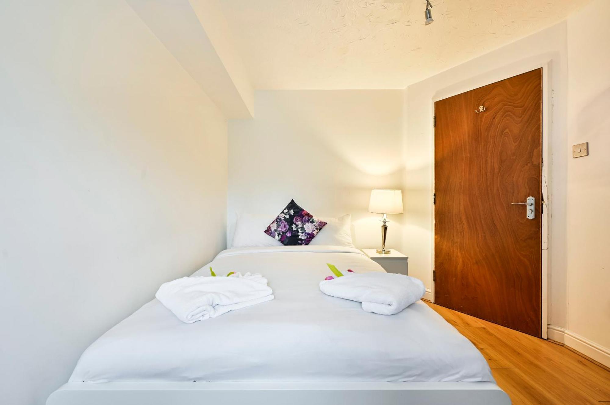 Apartment Destination Docklands London