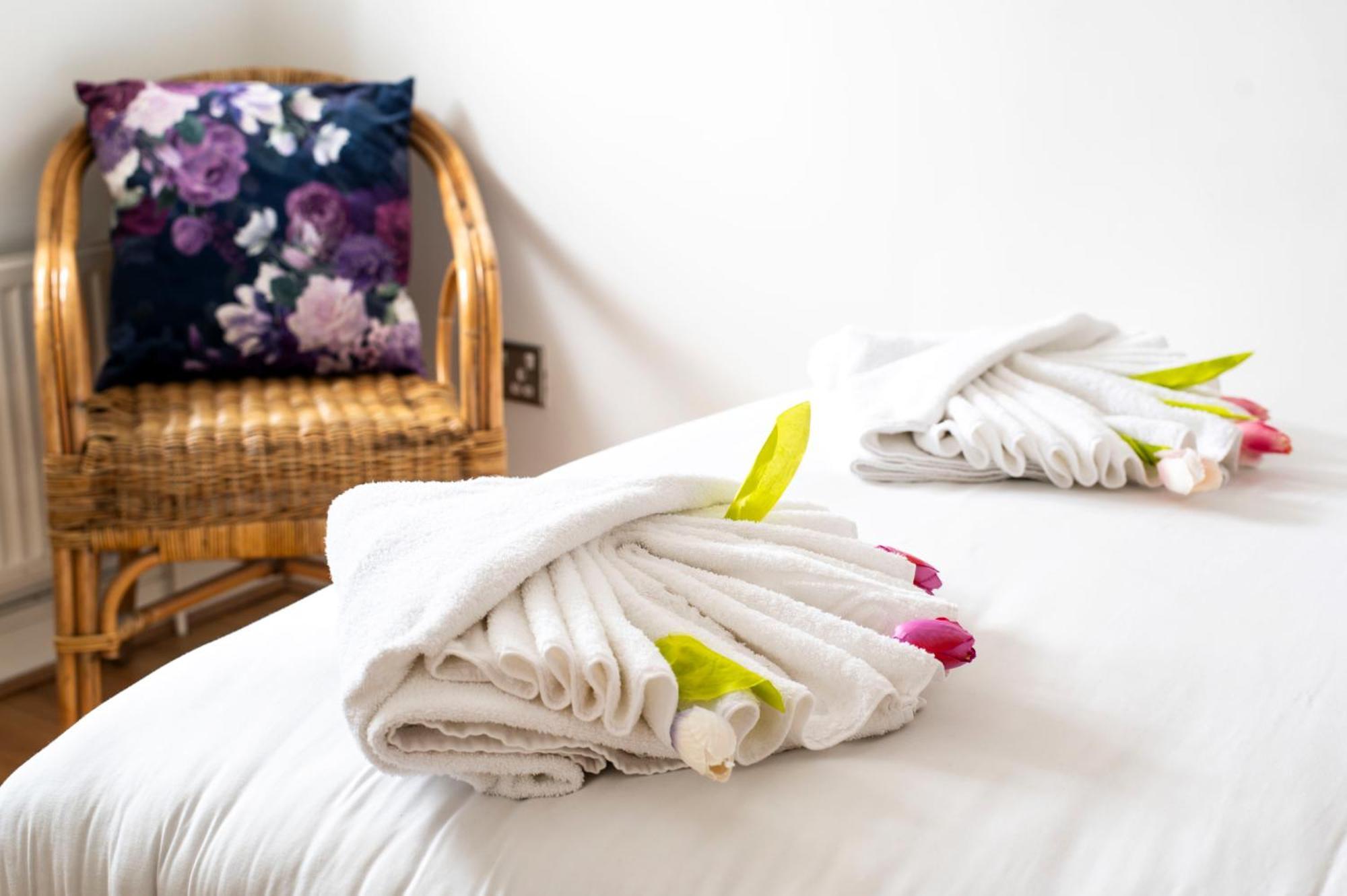 Destination Docklands Apartment London