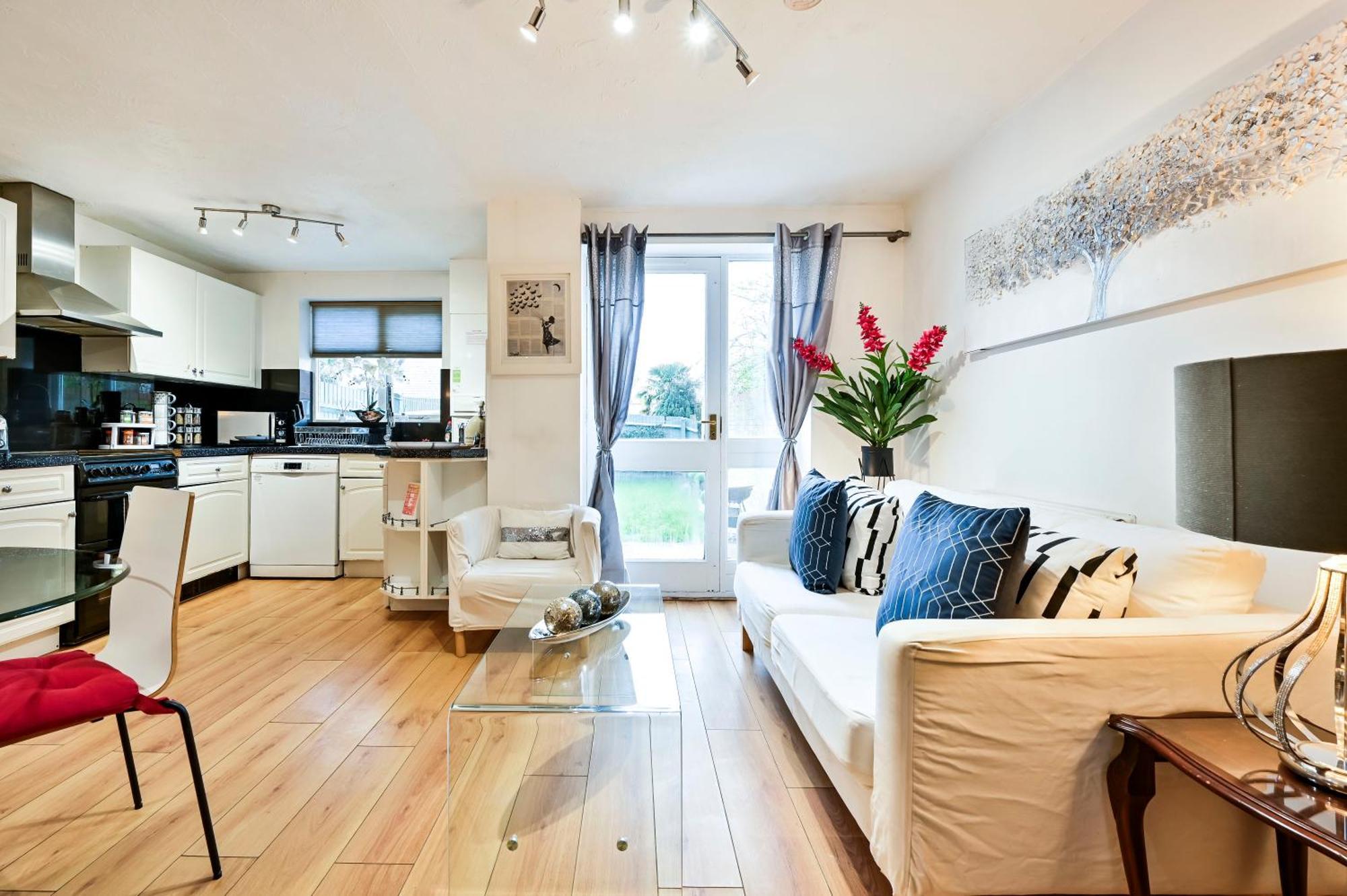 Apartment Destination Docklands London