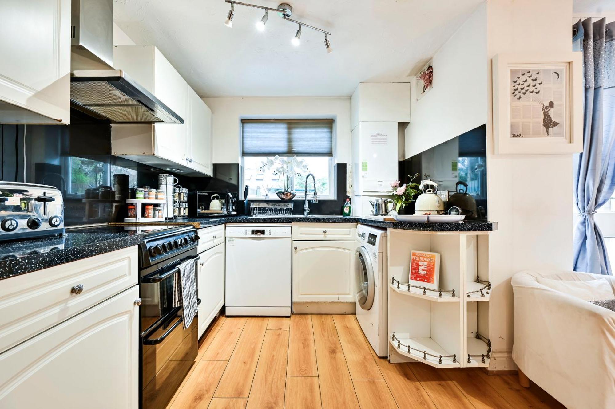 Destination Docklands Apartment *