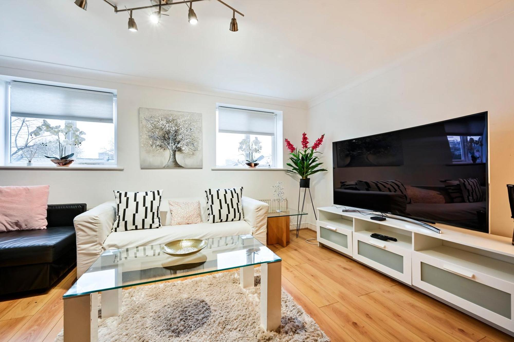 Destination Docklands Apartment London