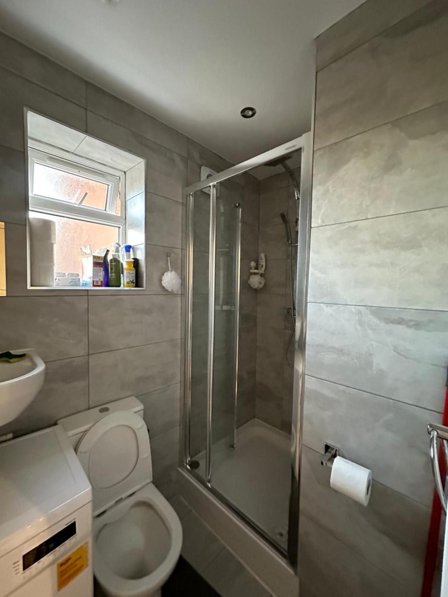 Casa de hóspedes Smart Cosy/small Double In Oakridge Road Bromley Londres