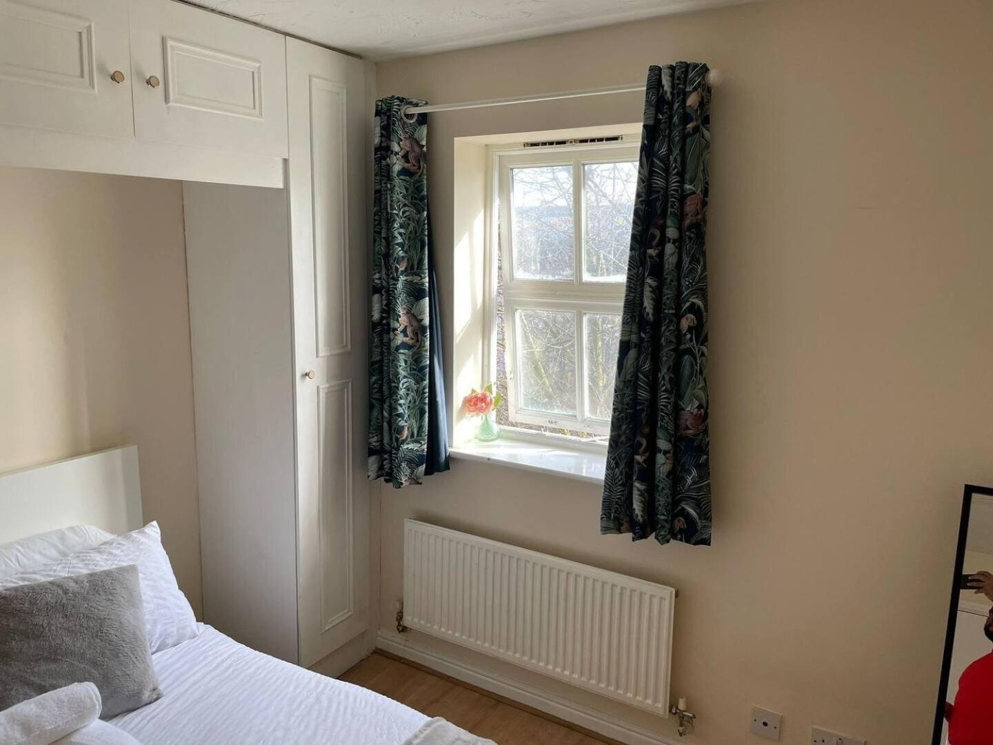 Appartement 4min Walk Uni Of East 1br Londen