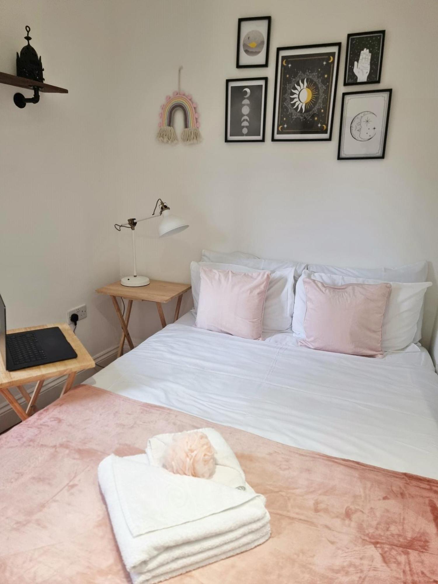 4bed/3bath 8min To Bridge Apartamento Londres