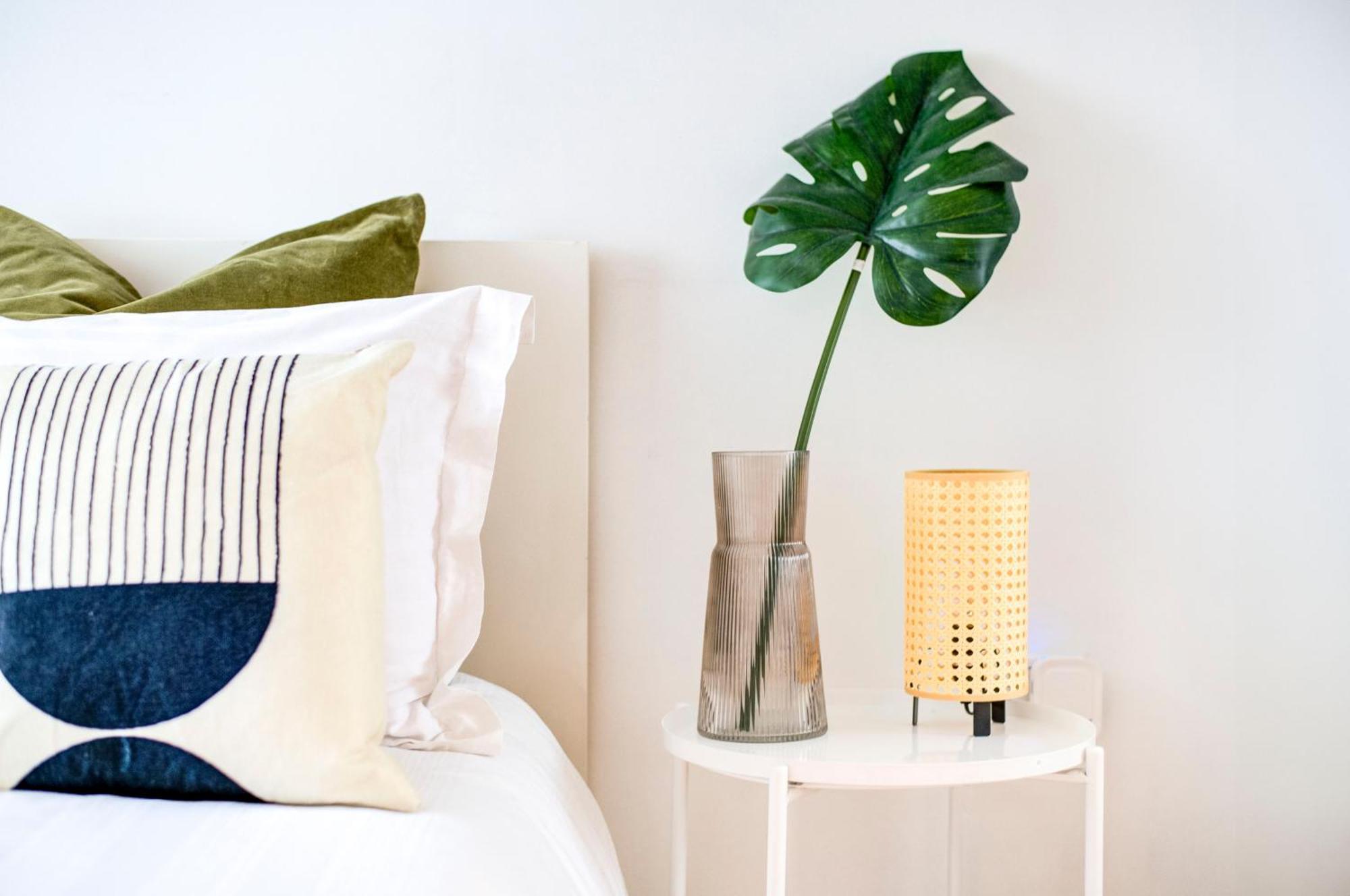Boho Chic Tower Bridge Gem, Sleeps 8 Londres