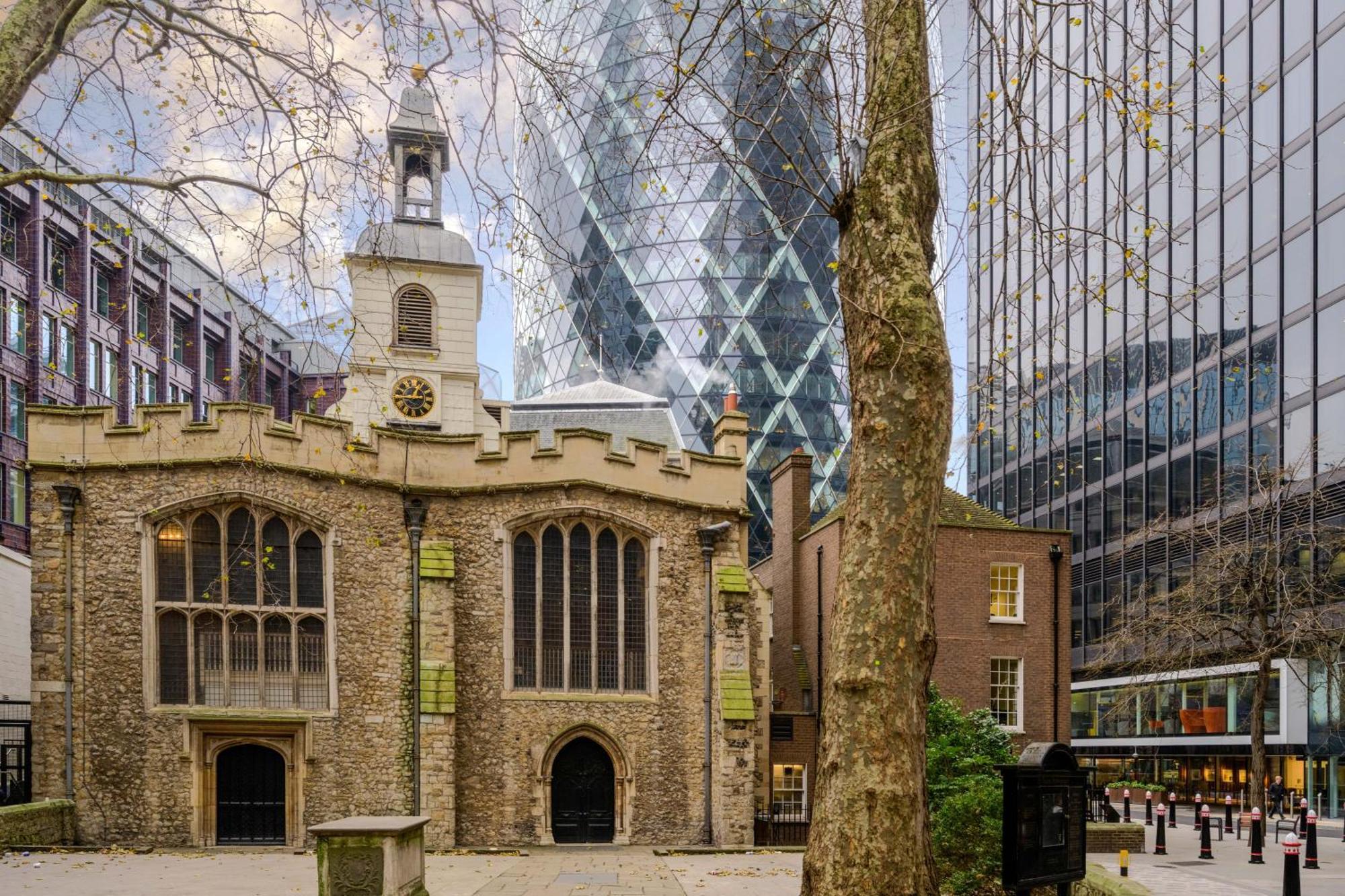 1, 48 Bishopsgate By Living *