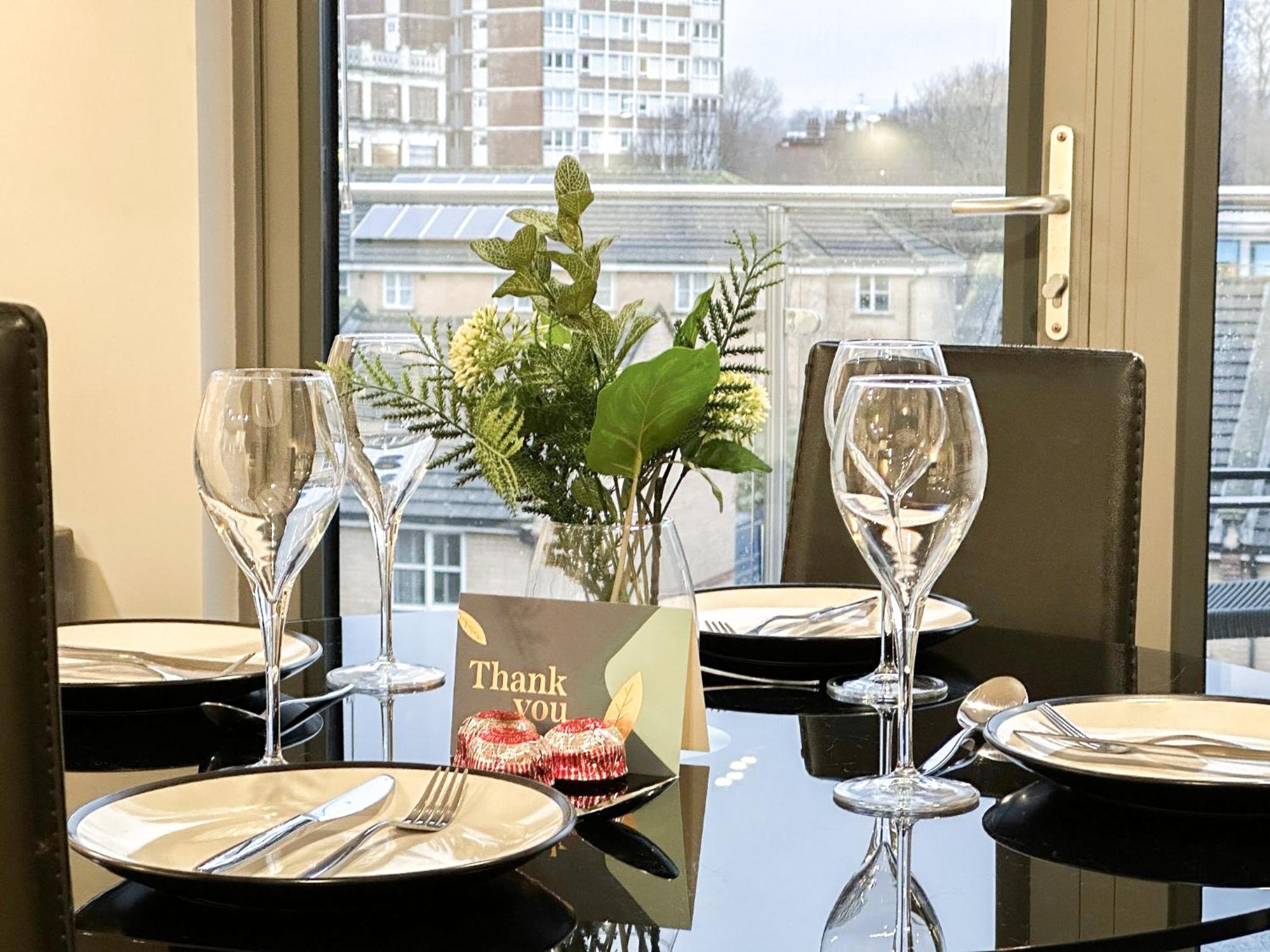 Contemporary With Private Terraces In Shoreditch, Hoxton, Islington Londres