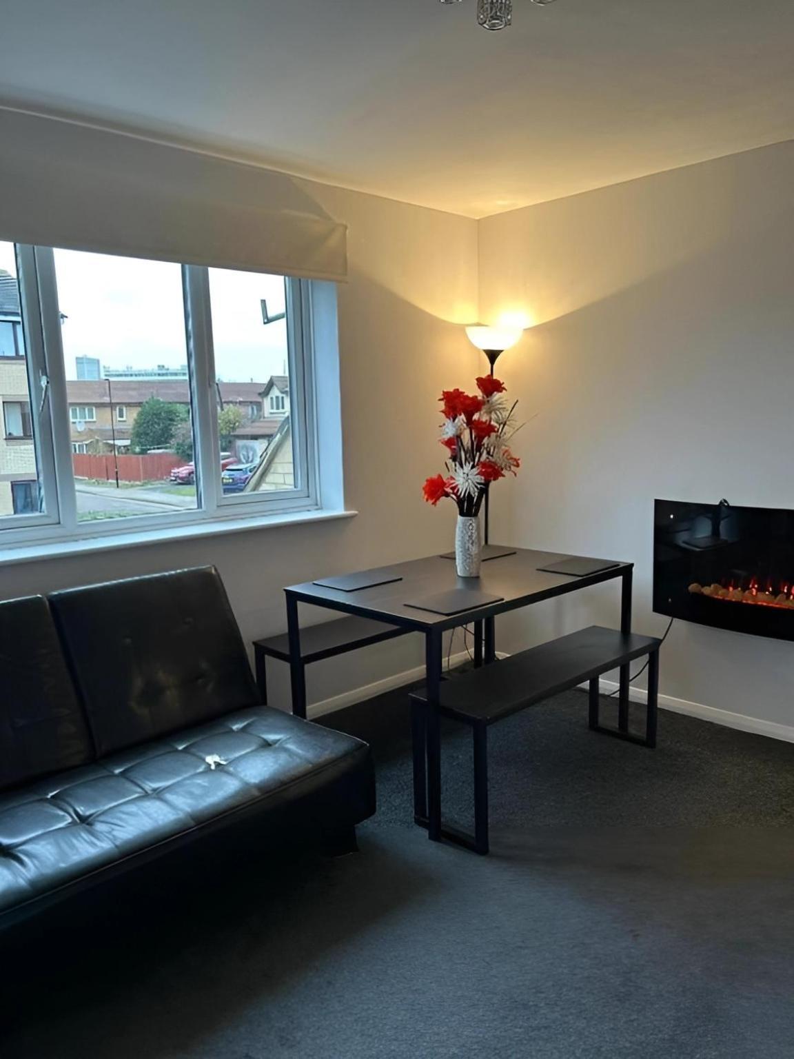 Apartamento Sleek & Stylish - E15 With Parking *