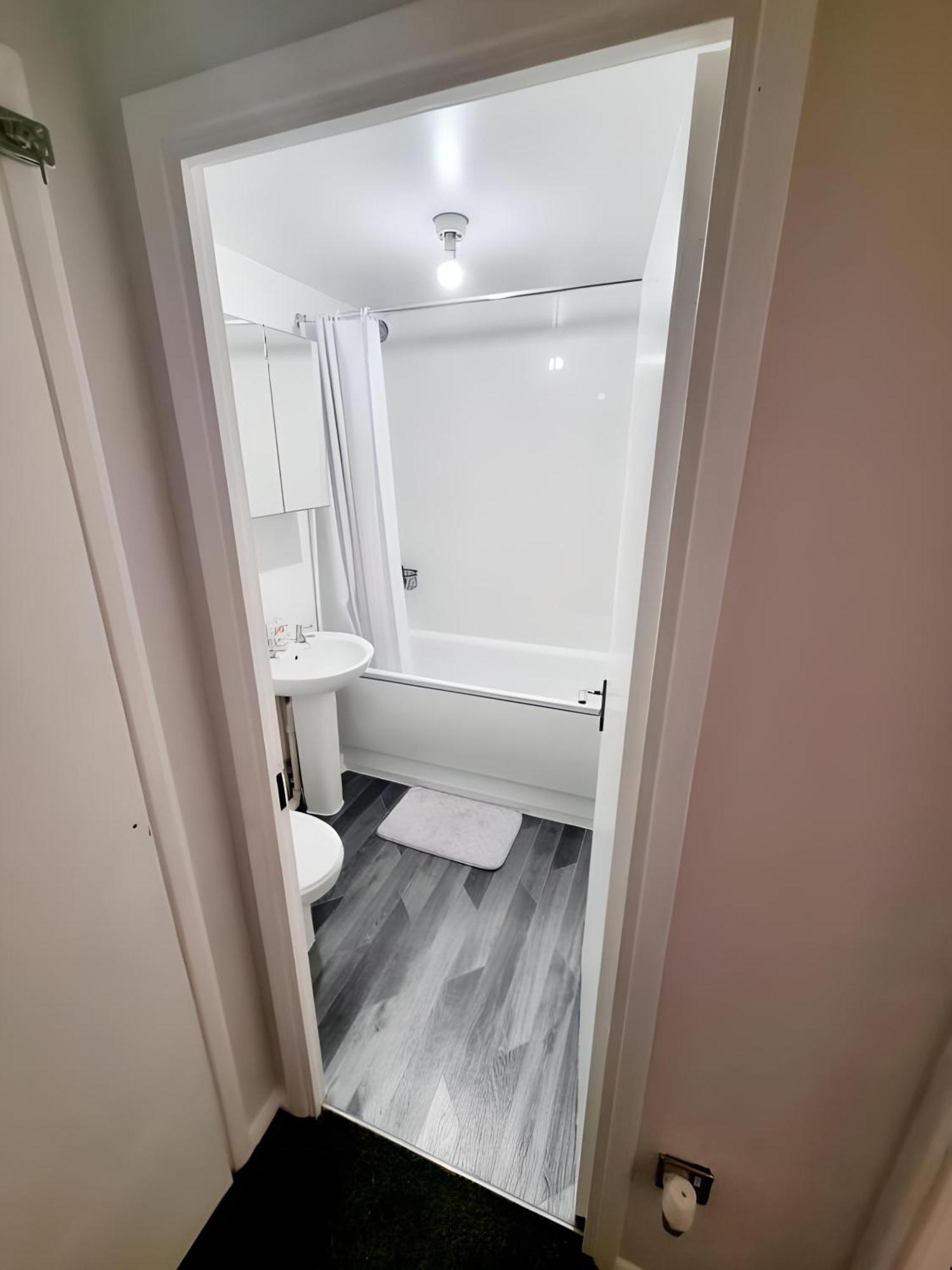 Apartamento Sleek & Stylish - E15 With Parking *