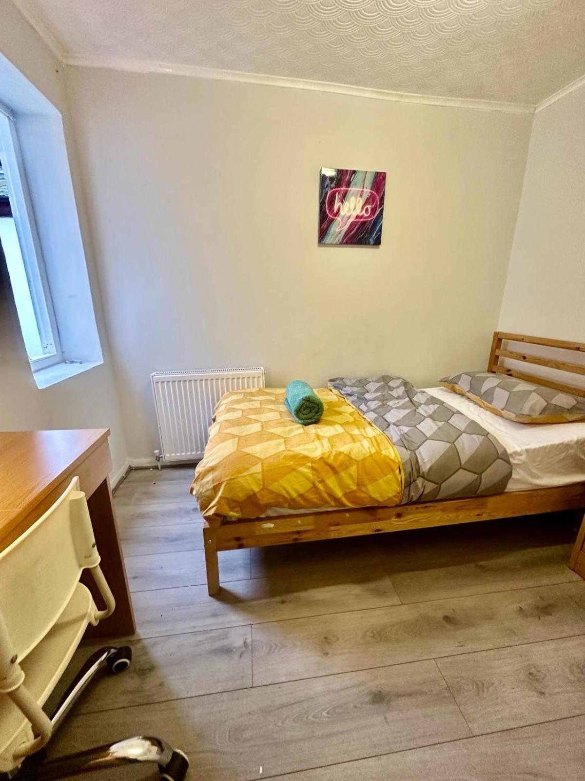 Pensión Bethnal R5