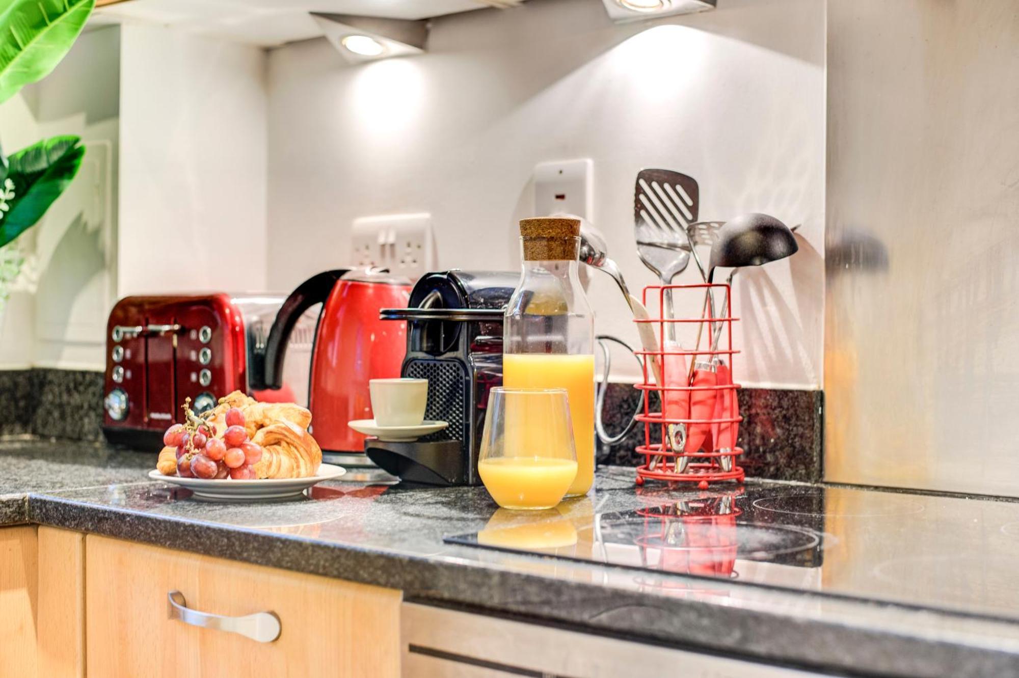 Boho Chic Tower Bridge Gem, Sleeps 8 Apartamento *