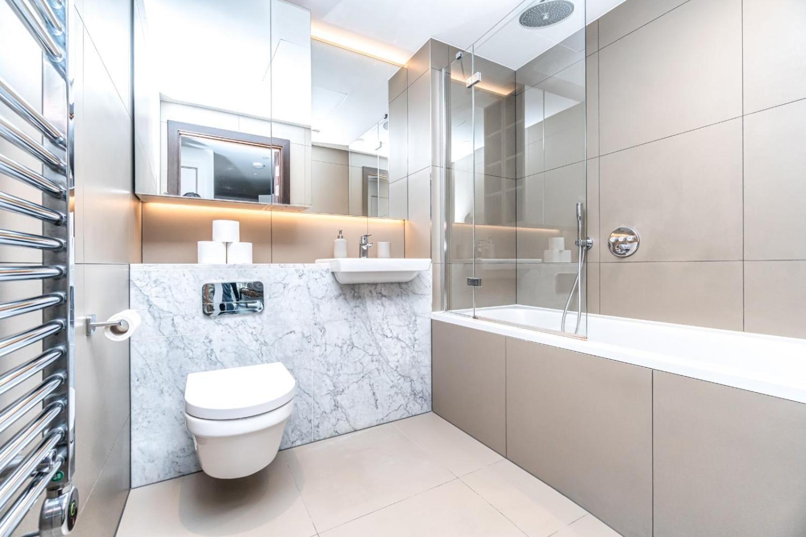 Stunning 2 Bedroom In Tower Hill Apartamento