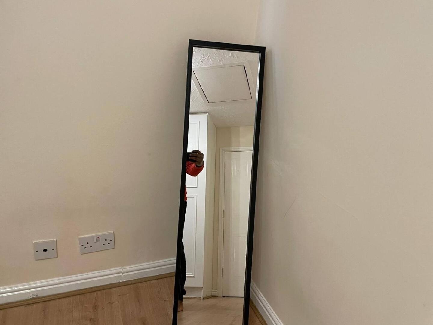 4min Walk Uni Of East 1br Appartement *
