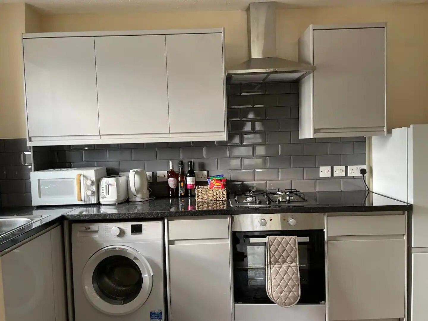 Appartement 4min Walk Uni Of East 1br *