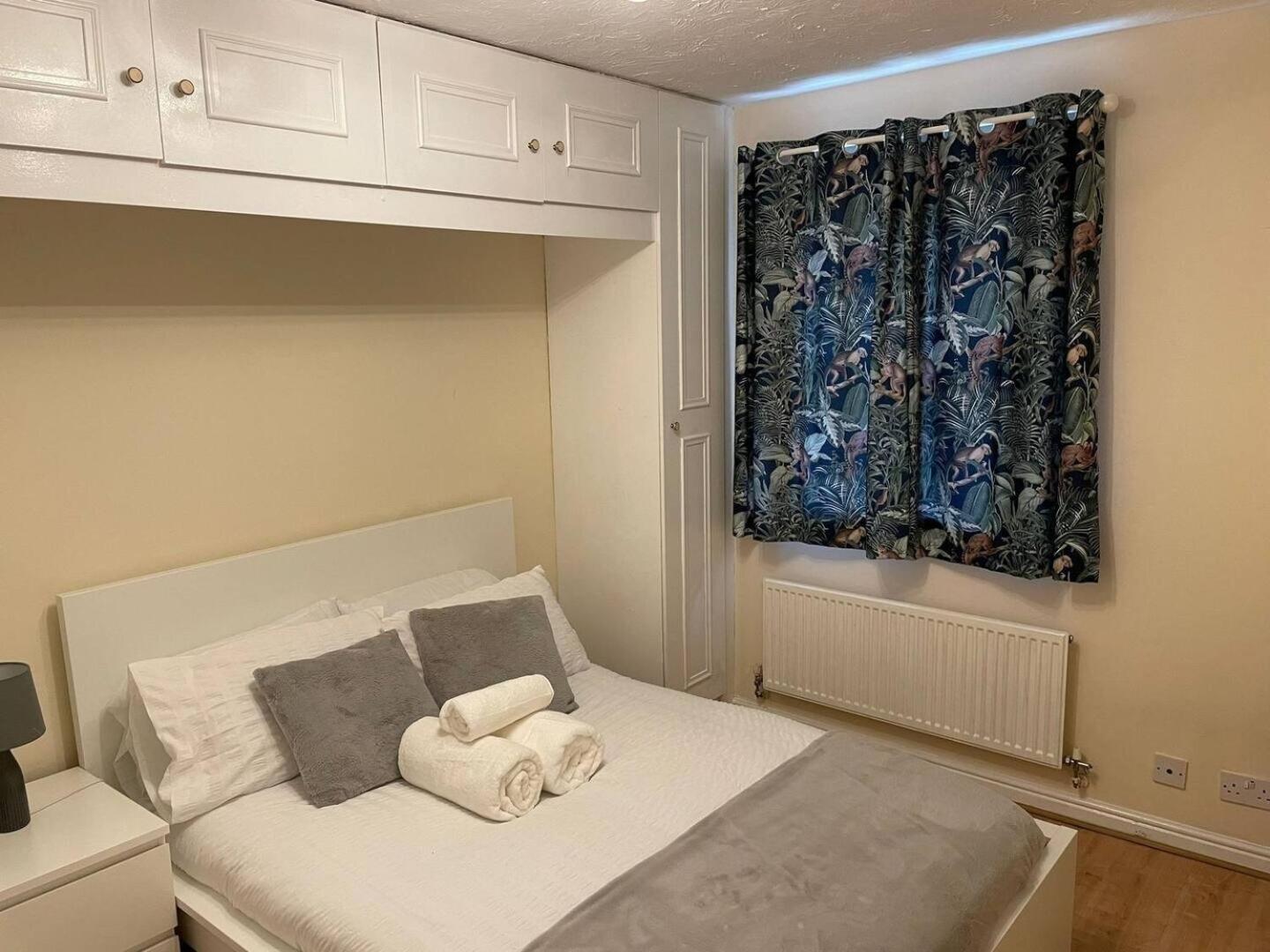 Appartement 4min Walk Uni Of East 1br Londen