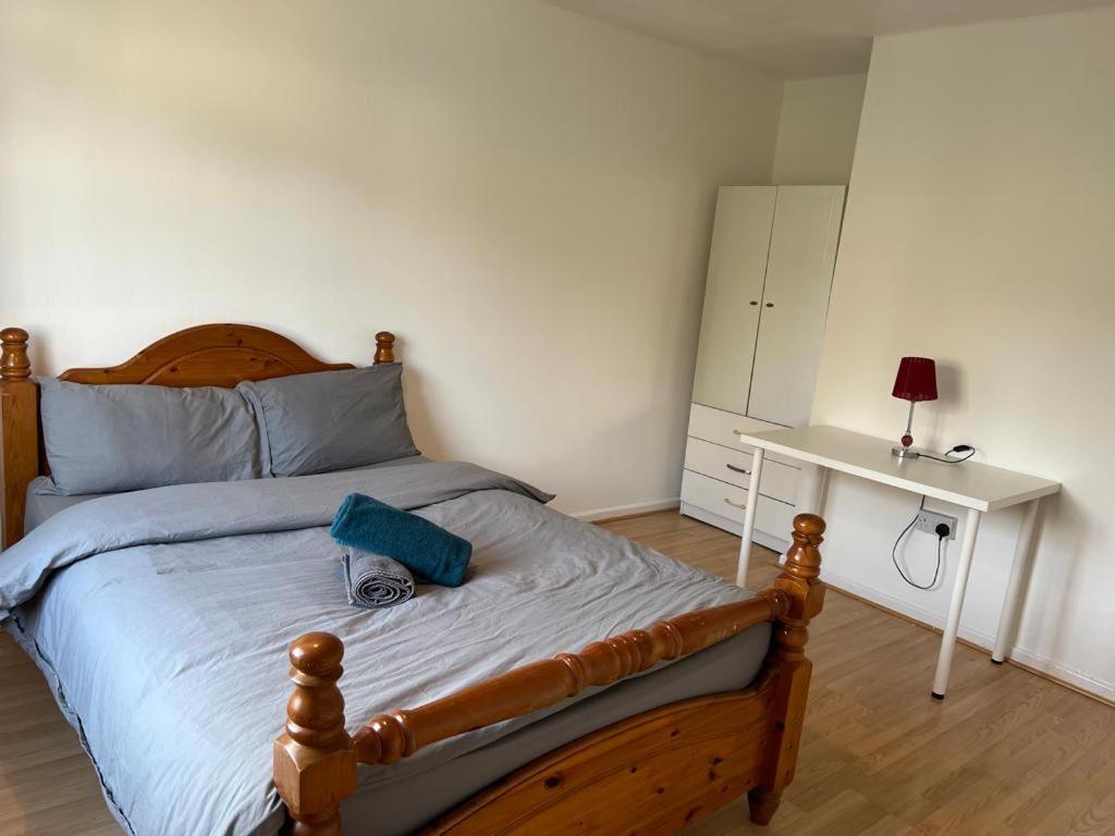 Double Near Canary Wharf 28 Privatunterkunft *