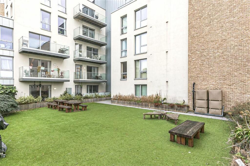 Appartement Modern Serviced 3-bedroom Flat In East