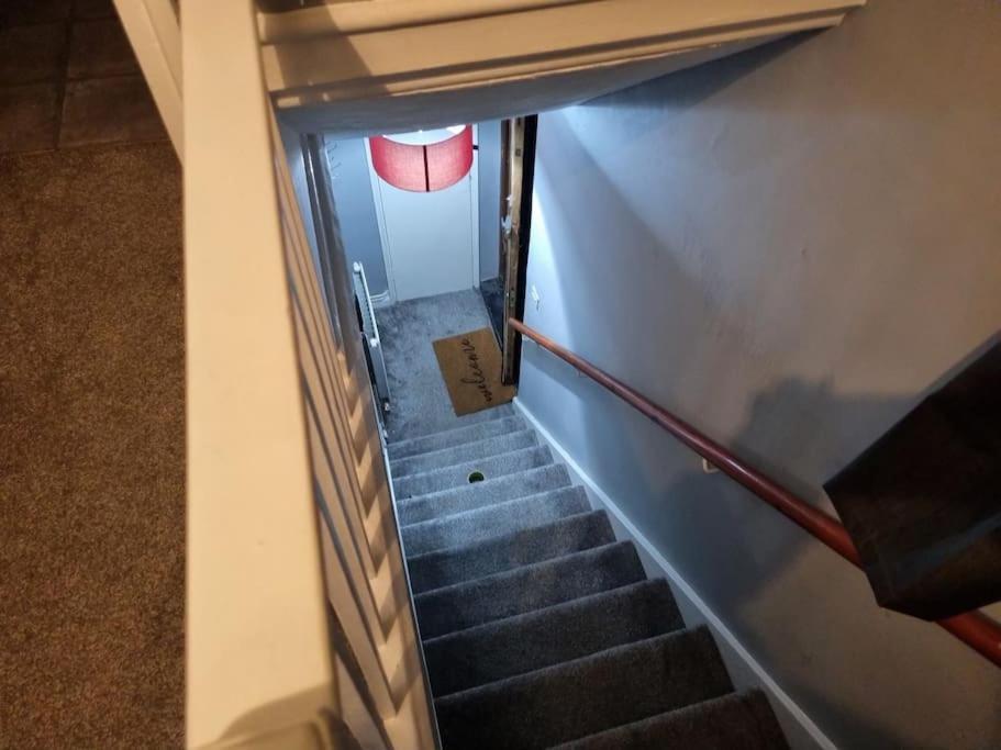 Appartement Comfy 1st Floor Flat, Sleeps 4 *