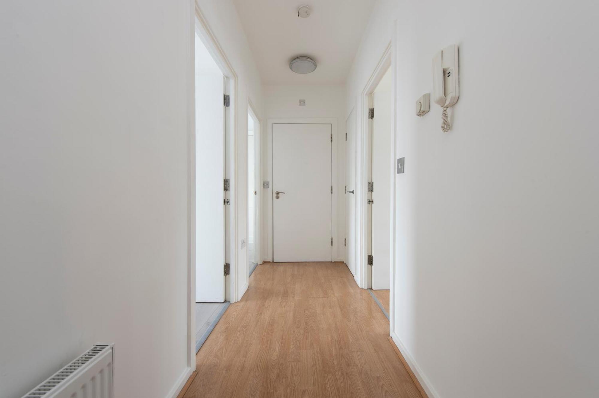 Modern Luxury By Bow Road Station Appartement Londen
