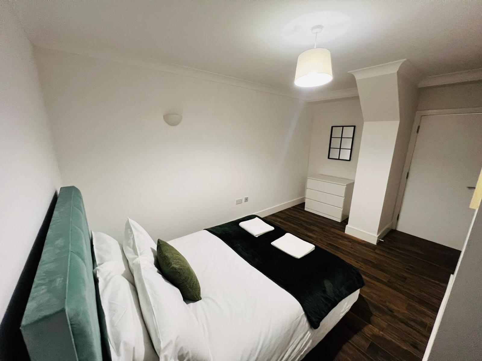 Luxury Near Centre, Near Train Station, E1 Apartamento Londres