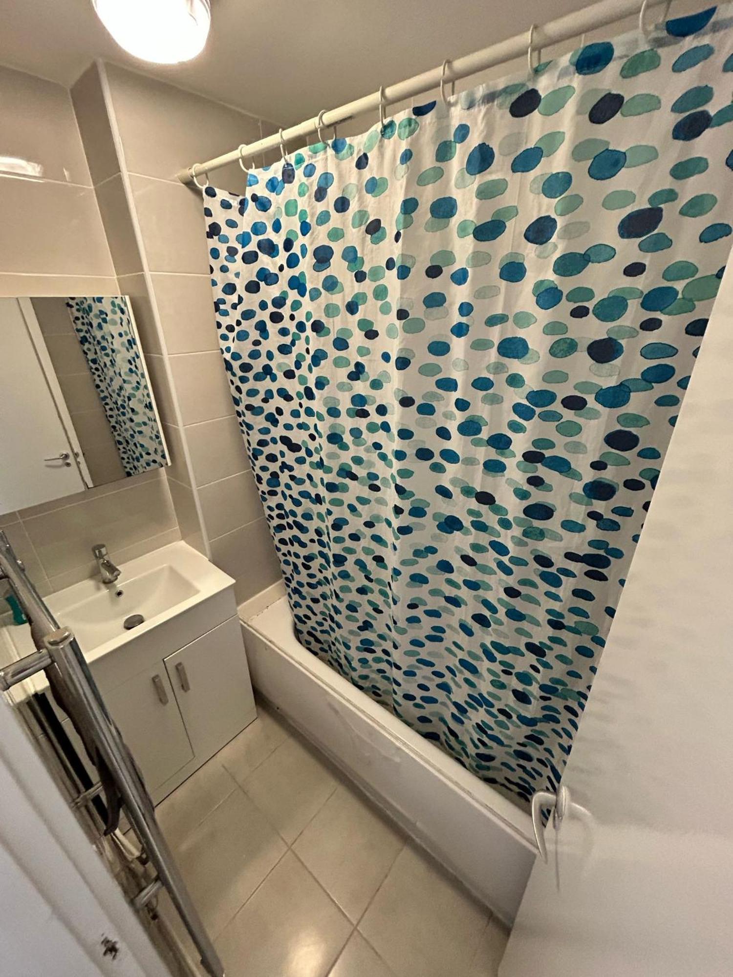 Flat, In Haggerston N1, * London