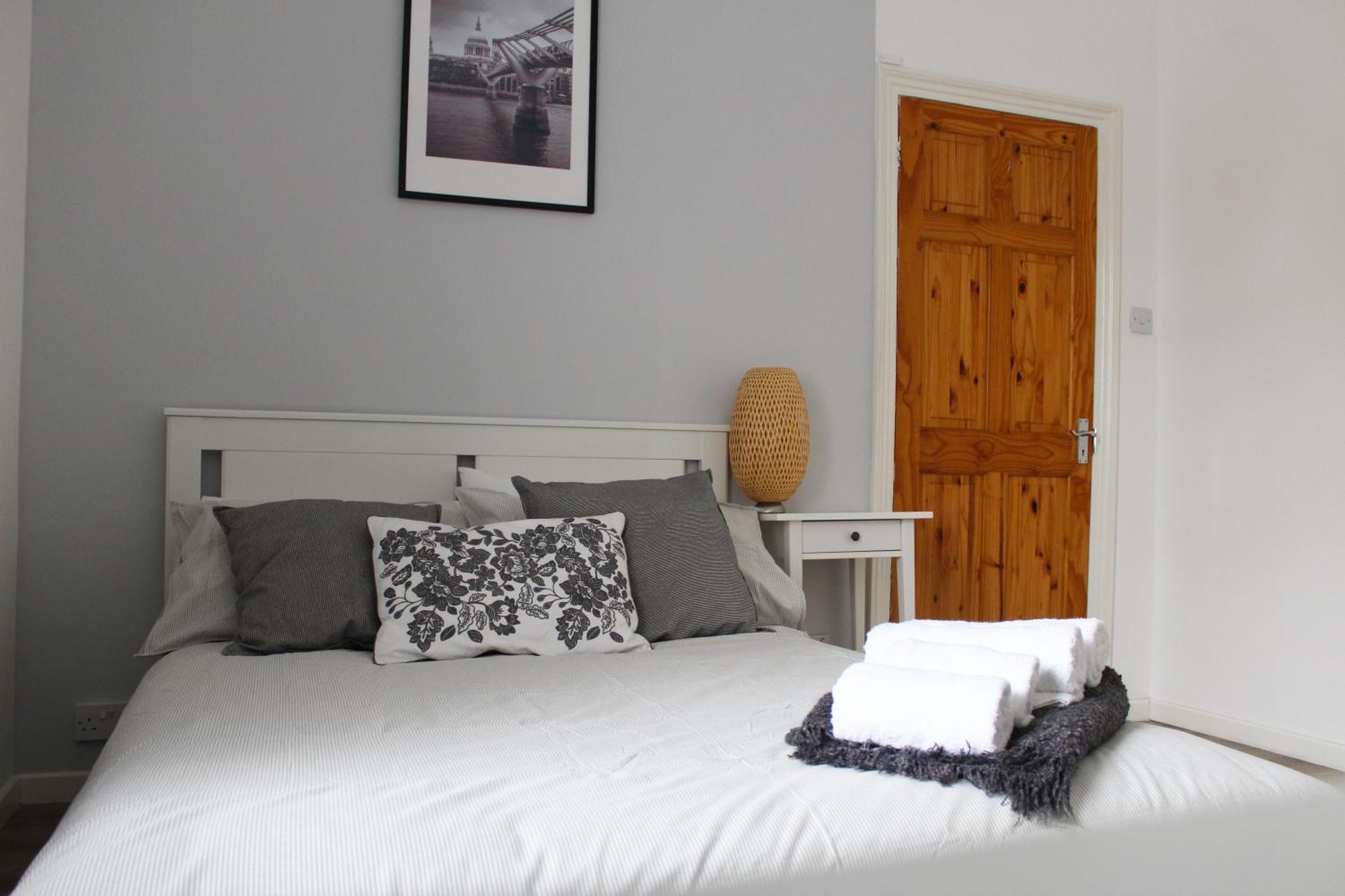 Modern Ground Floor Flat - 15 Min To Central Apartment London